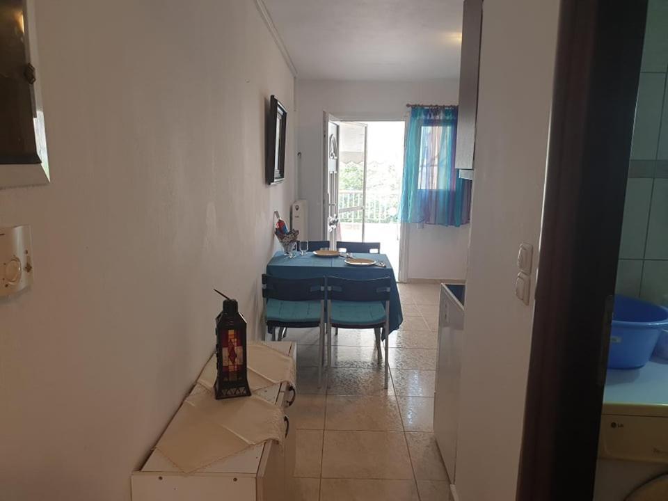 Anna Apartments Nea Peramos  Exterior photo